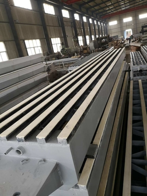 Elementos de desaguamento de fabricação especializada, de cerâmica, para máquinas de fabricação de papel
